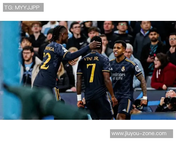 中超惊现历史冷门曼联点球大战逆转皇马引爆全场激情