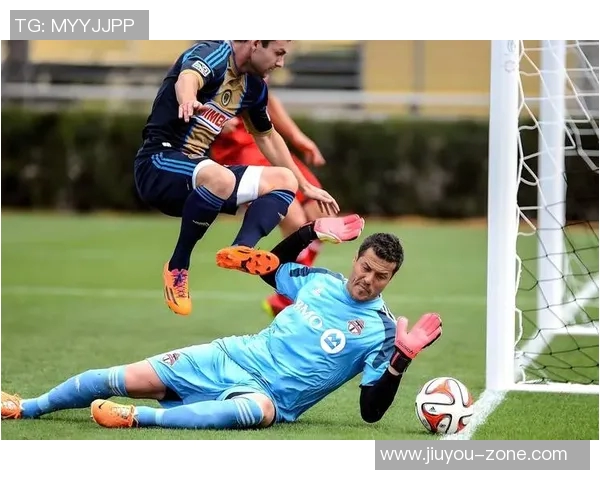 友谊赛激战那不勒斯逆转曼城红牌争议引发转会传闻热潮