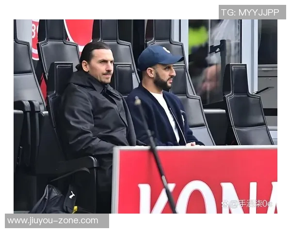 英超冷门：那不勒斯3-0击败AC米兰红牌事件引发全场热议