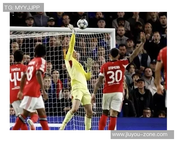 国王杯精彩对决里昂与本菲卡激战成平局补时进球引发全场狂欢 国王杯精彩对决里昂与本菲卡激战成平局补时进球引发全场狂欢