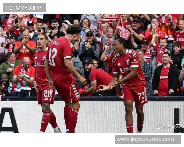 西甲赛场惊现冷门利物浦与尤文图斯鏖战至平局引发全场热议