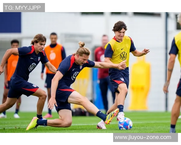 世界杯激情对决巴黎圣日耳曼大胜那不勒斯点球大战点燃全场热情